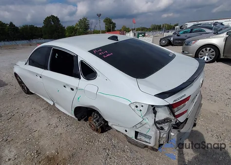 2022 Honda Accord Sport z USA, uszkodzony, nr VIN 1HGCV1F3XNA124432